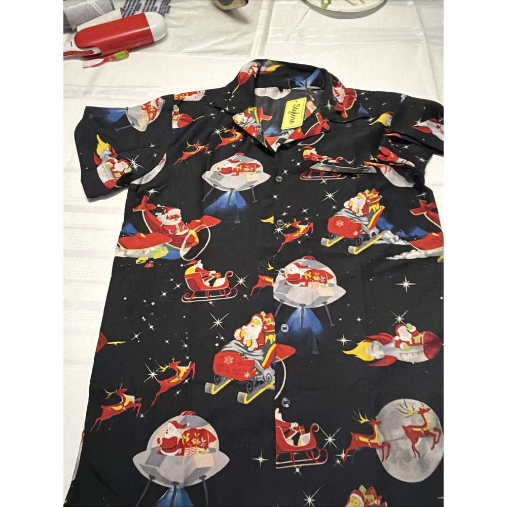 Stylore Mens Christmas Sci-Fi Rocket Santa UFO Black Short Sleeve Button Down L